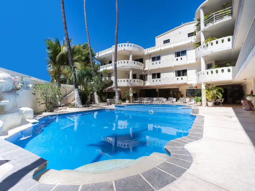 Hotel Costa Linda Acapulco - Image 1