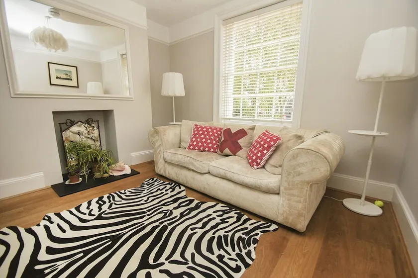 Pelham Boutique House - Image 1