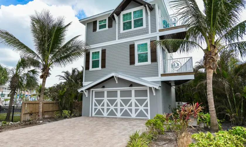 Gulf View Beach House by AMI Locals - Image 1