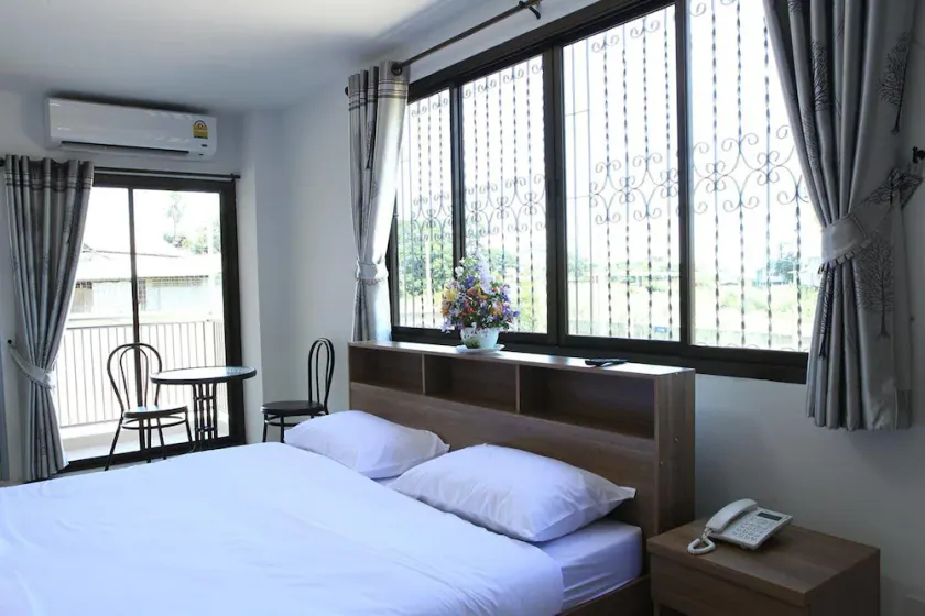 Thaikasem Apartment - Image 1