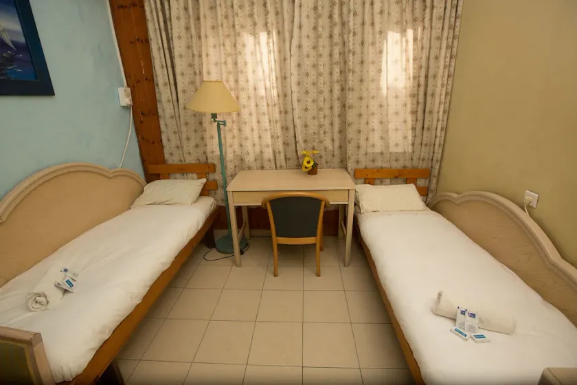 Momo's Hostel - Image 1