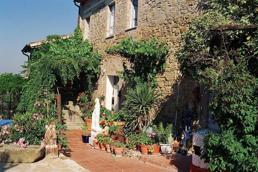 Agriturismo Villa La Rogaia - Image 1