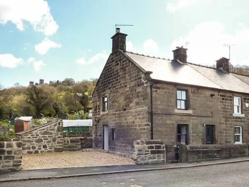 Rose Cottage - Image 1