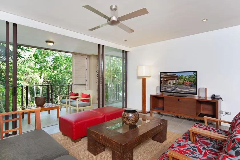 Private Sea Temple Apartment 213 - Image 1