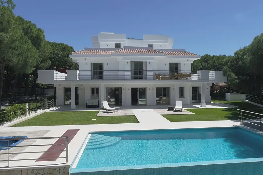 Stunning Contemporary Villa Heated Pool Las Chapas Marbella - Image 1