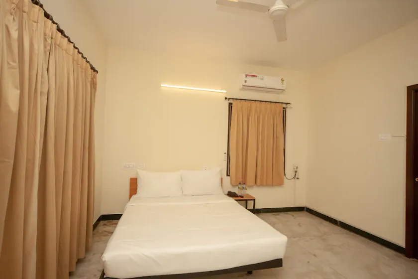 SilverKey Executive Stays 24150 Egmore - Image 1