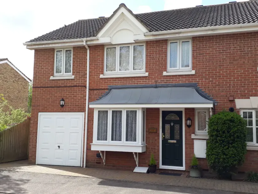 Sawbridgeworth B&B - Image 1