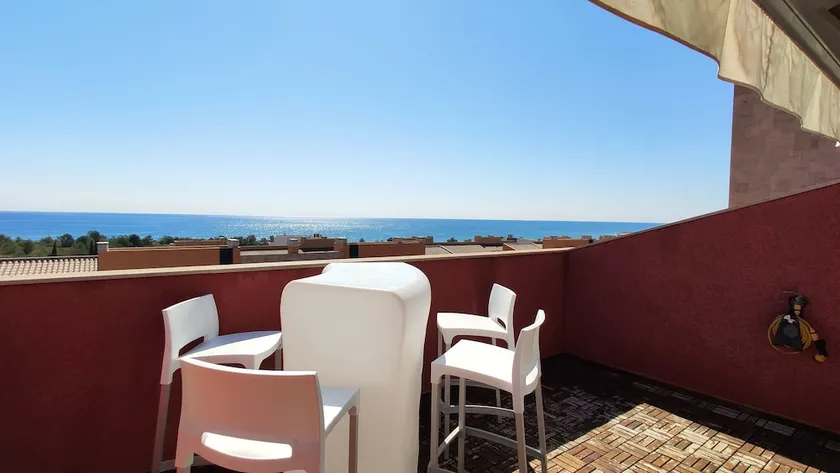 Elegante Duplex con Vistas al Mar MSJ89 - Image 1