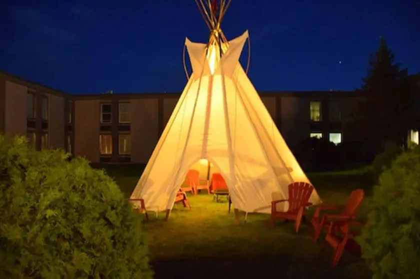 Ramada by Wyndham Timmins - Image 1