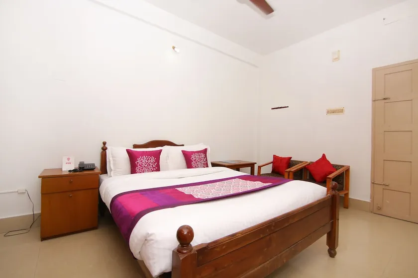 OYO 6712 Hotel Malabar House - Image 1