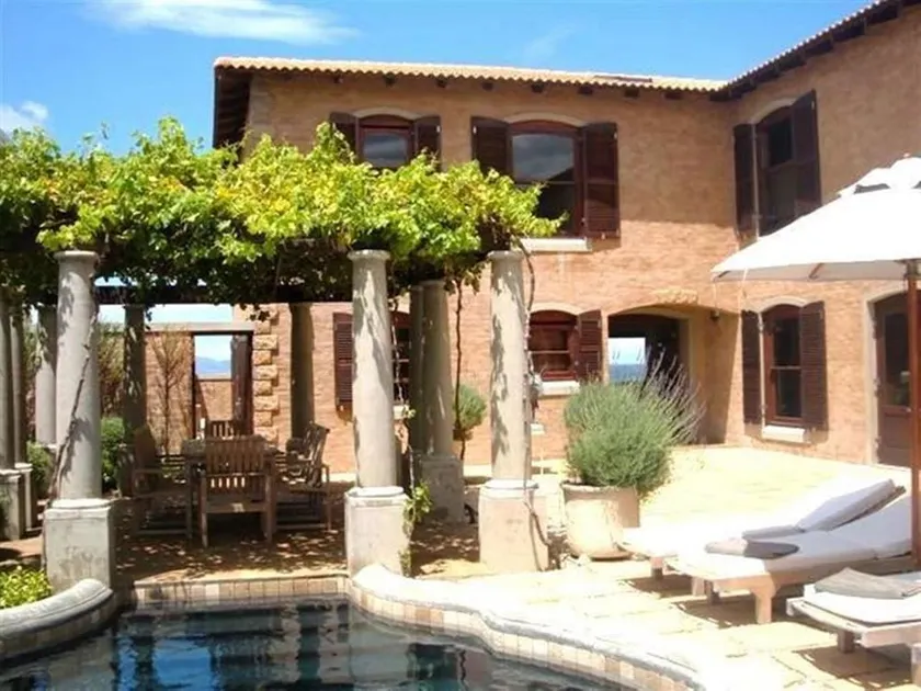 Auberge Provence - Image 1