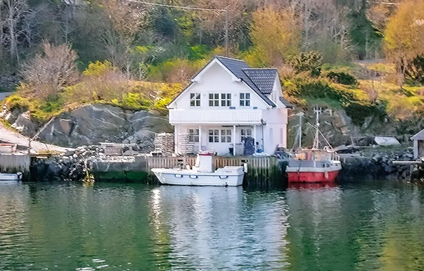 Amazing Home in Bakkasund With 3 Bedrooms and Wifi - Image 1