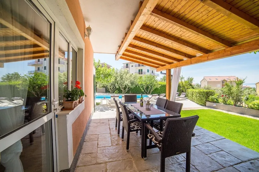Apartments Milas - Image 1