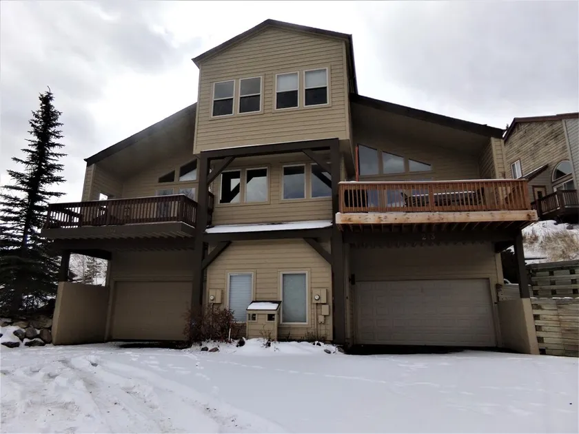 Fawn Townhome - Image 1