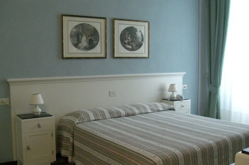 Hotel Alpino - Image 1