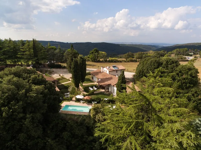 Borgo Le Colline Luxury Agriturismo in Tuscany - Image 1