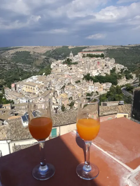 casa vacanze finestre su ibla - Image 1