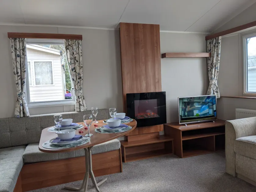 Valleys Rest, Coghurst Hall Holiday Park, Hastings - Image 1