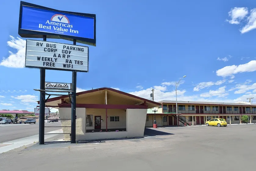Americas Best Value Inn - Image 1