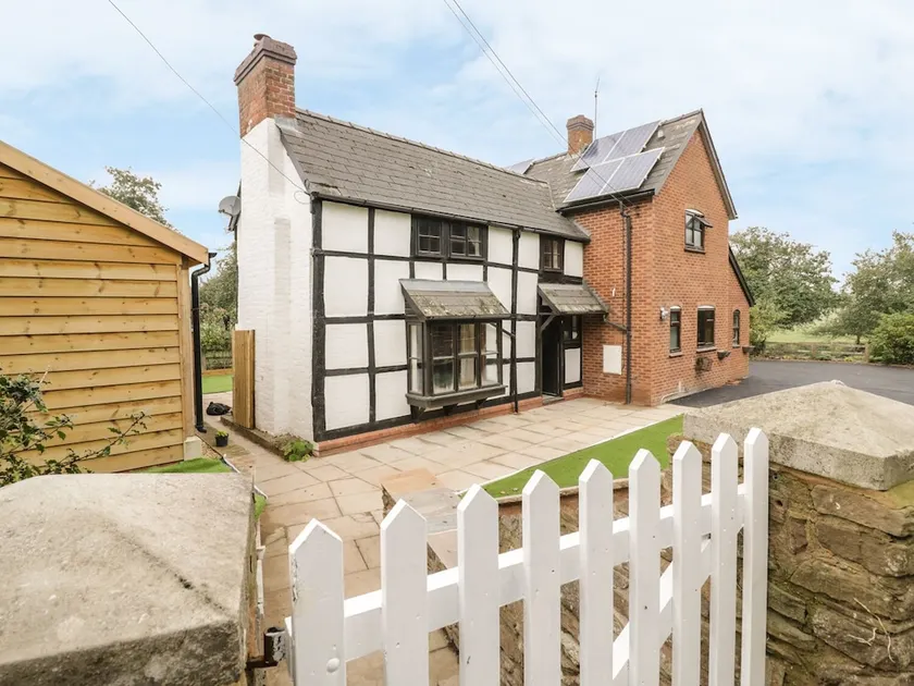 Orchard View - Image 1