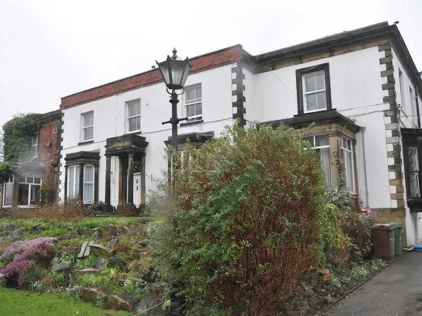 Heath House - Image 1