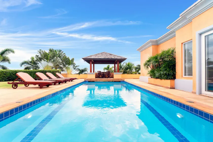 Sunset View Luxury Pool Villa - Image 1