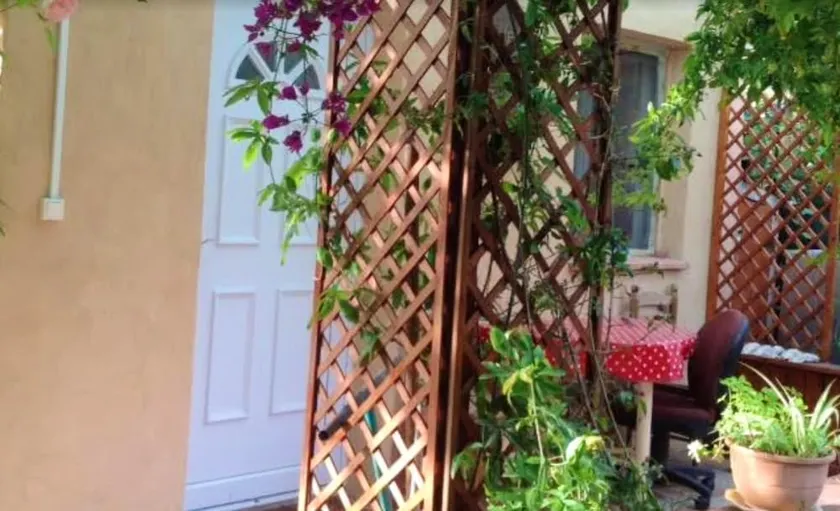 Studio a Ceyreste avec jardin clos et WiFi - Image 1
