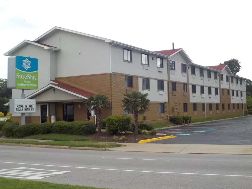 SureStay Hotel by Best W. Norfolk Little Creek - Image 1
