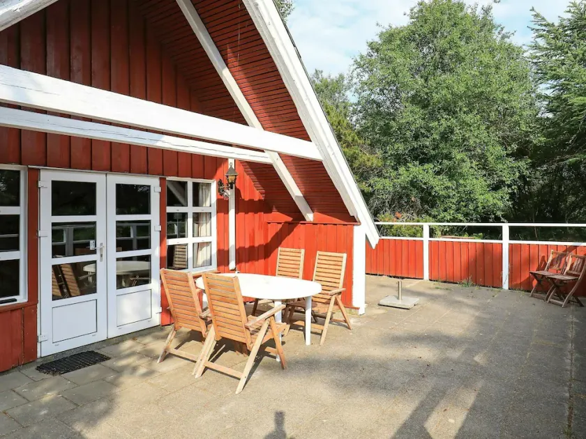 Beautiful Holiday Home in Ringkøbing With Terrace - Image 1
