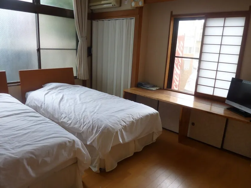 Takanoya Ryokan - Image 1