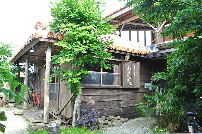 Hibiscus Inn Nakijin - Image 1