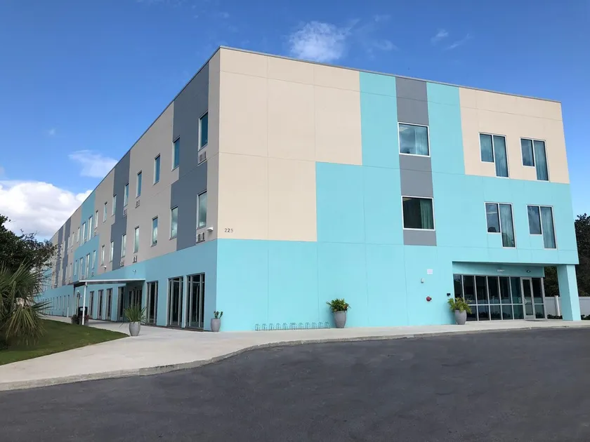 Travelodge by Wyndham Panama City Beach / Beachfront - Image 1