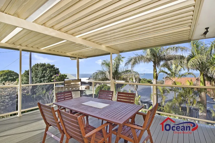 Seaview Dream - Image 1