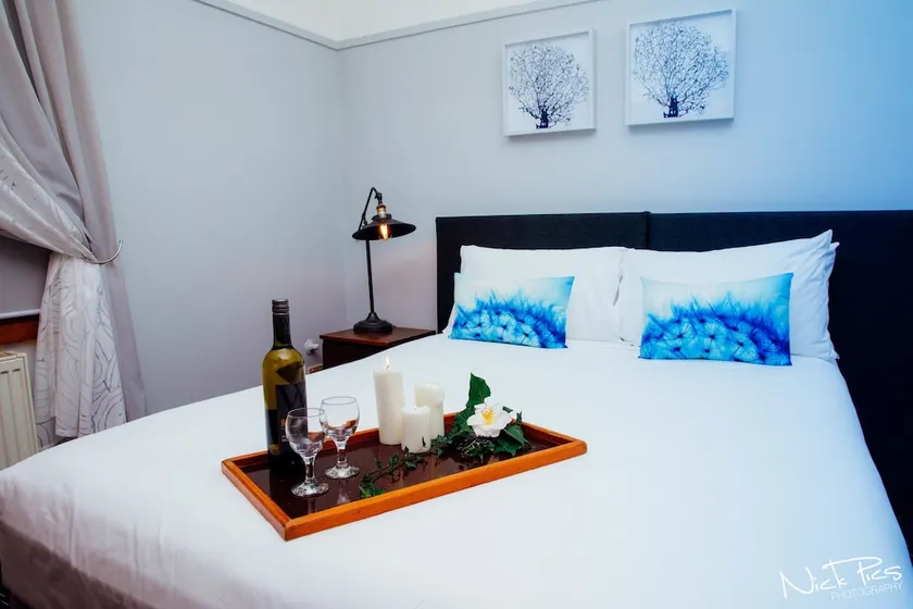 Amara Springs Guest House - Image 1