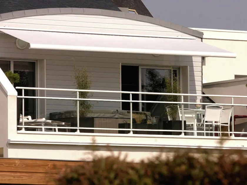 Modern Apartment Near Beach in Benodet France - Image 1