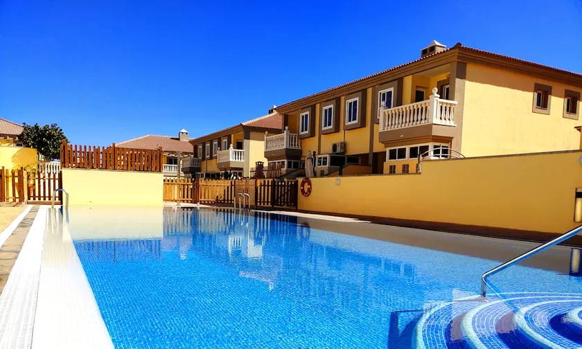 Beautiful Villa in El Medano - Image 1