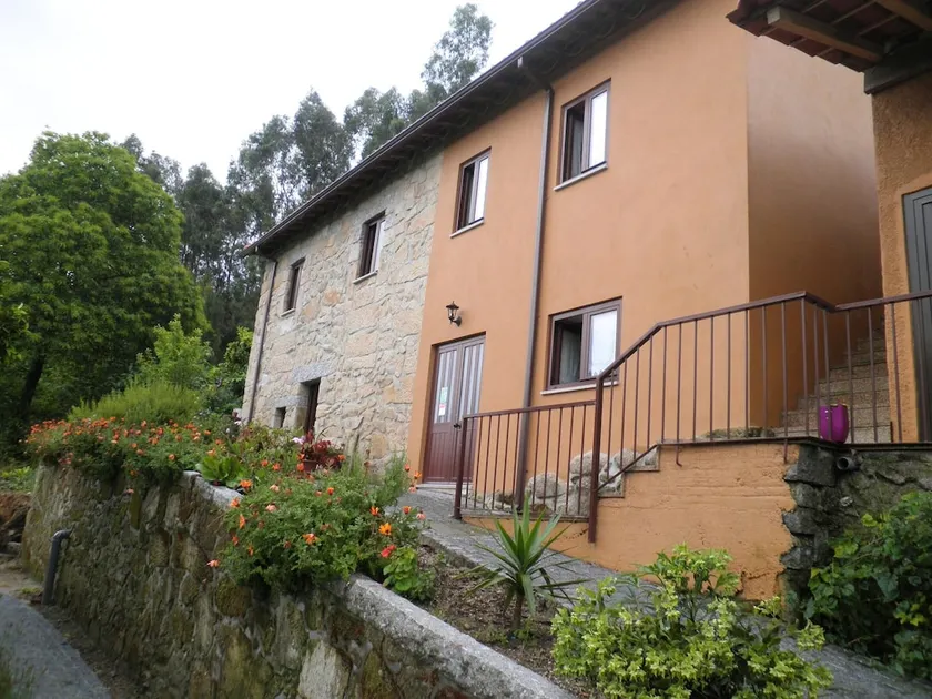 Ferienhaus mit Grill, Terrasse und privatem Pool | Bergblick - Image 1