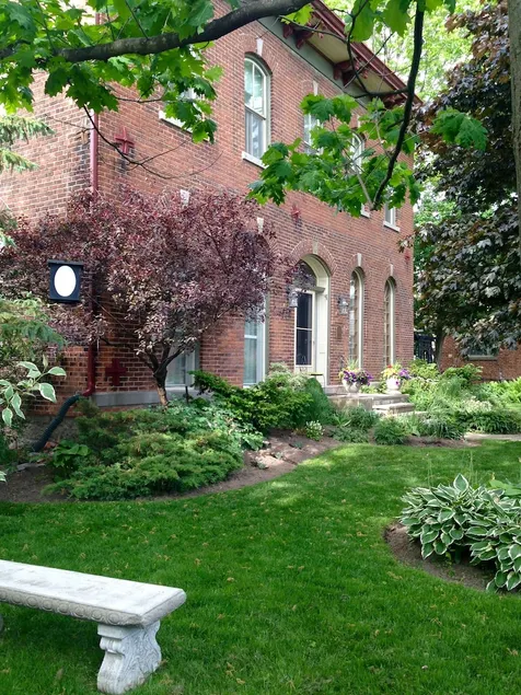 The Reeve Bed and Breakfast - Image 1