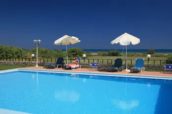 Kris Apartments - Image 1