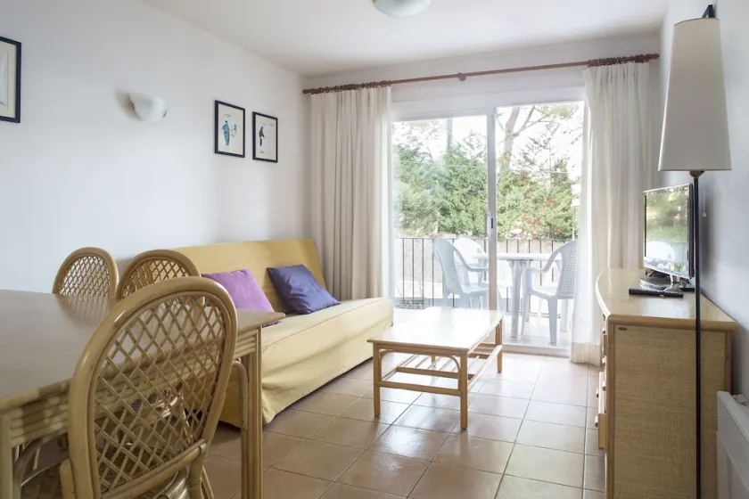 Apartamento Penya Golosa (025) - Image 1