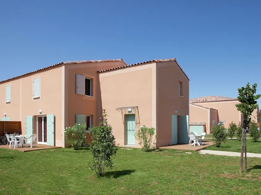 Beautiful holiday home near vineyards - Image 1