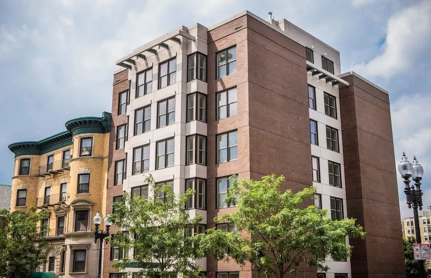 ARTlab Living (Back Bay) - Image 1