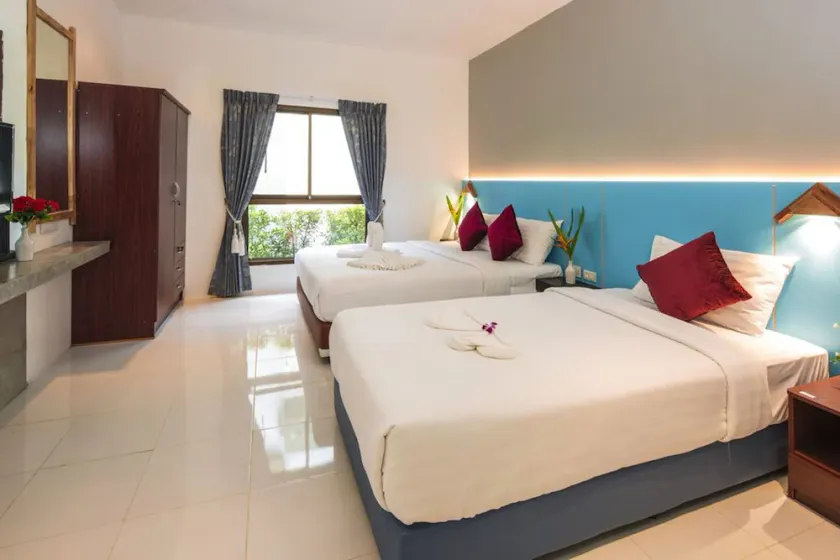 Naiyang Modern Resort - Image 1