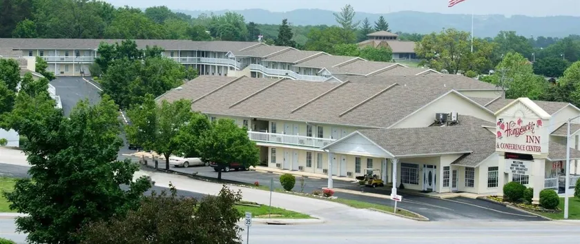 Honeysuckle Inn & Conference Center - Image 1