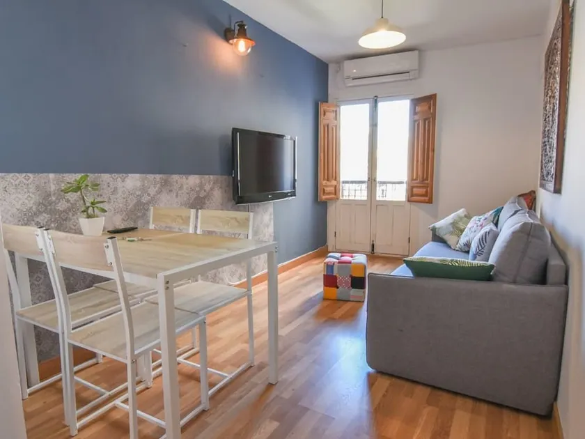 Tuguest Elvira Apartment - Image 1