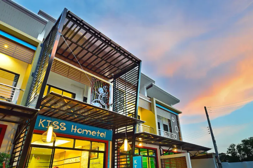 Kiss Hometel - Image 1