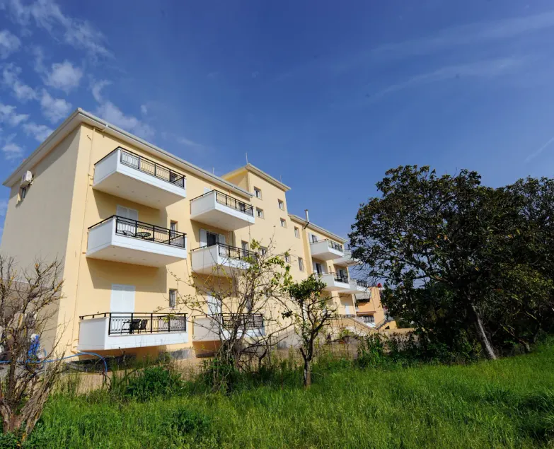 Dionysos Luxury Apartments - Image 1