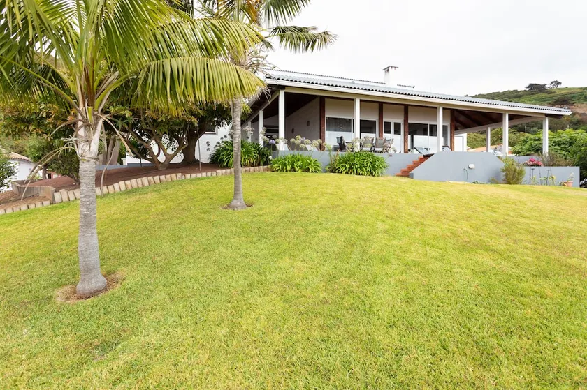 Villa Vistas Mar y Montaña - Image 1