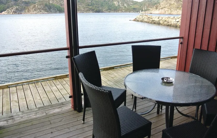 Cozy Apartment In Korshamn With Wifi - Image 1