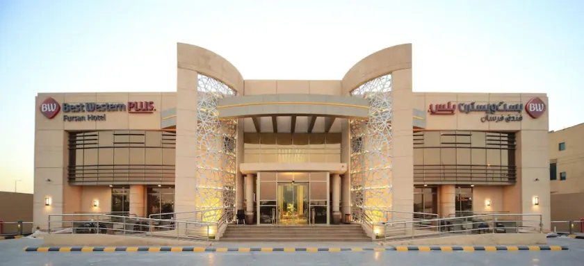 Best Western Plus Fursan Hotel - Image 1